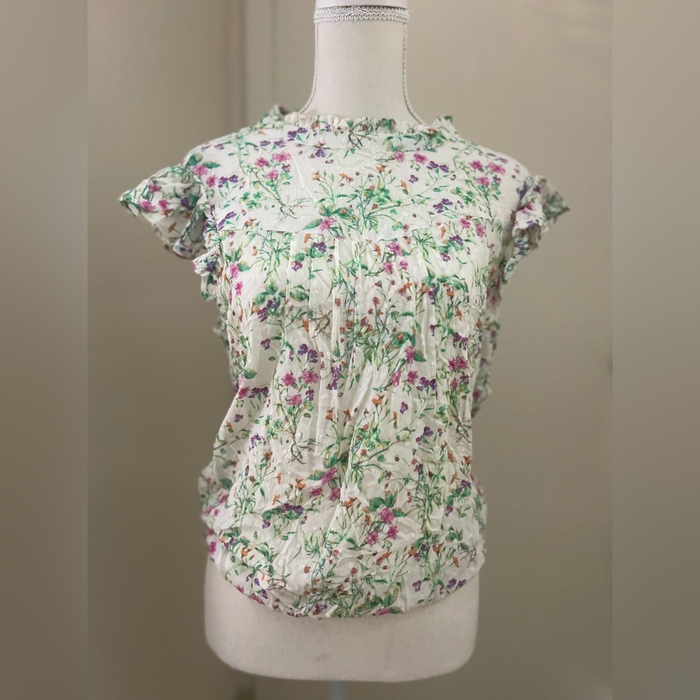 Green and White Ruffled Cap Sleeve Blouse